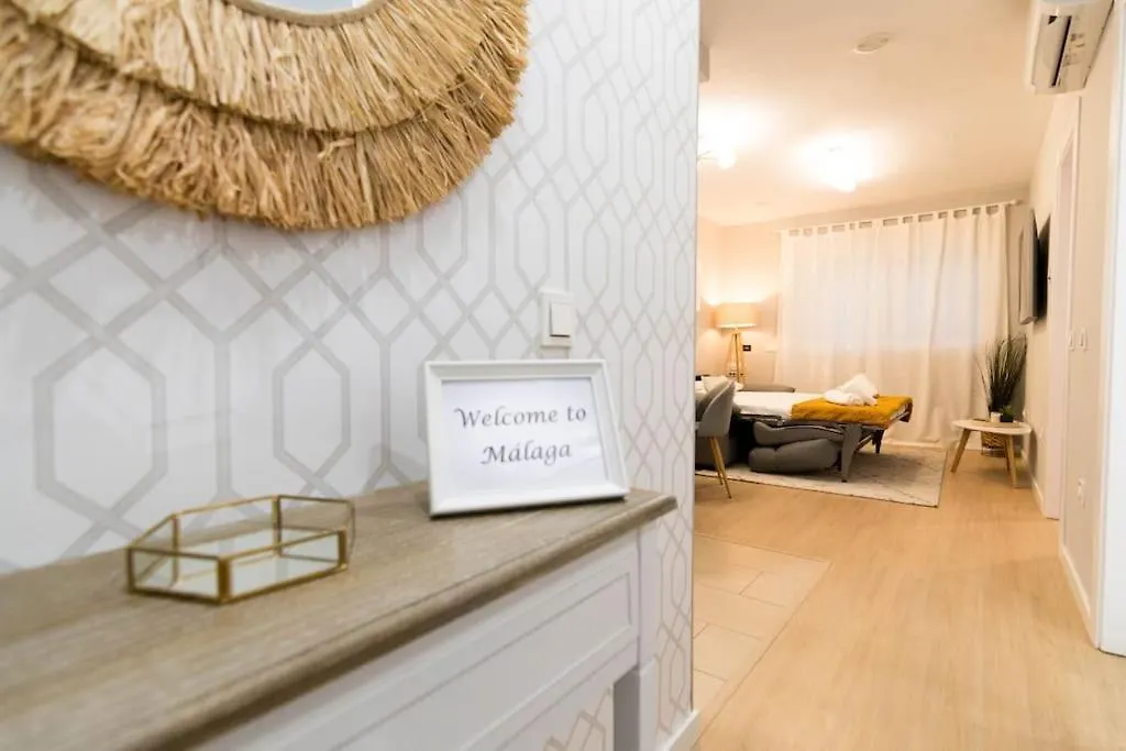 Luxury & Cosy City Center-Wifi Malaga Apartment